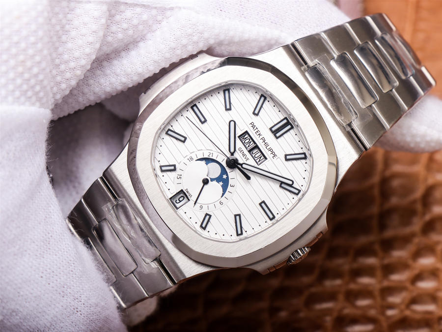 Patek Philippe Nautilus 5726A- 1:1 Superclone