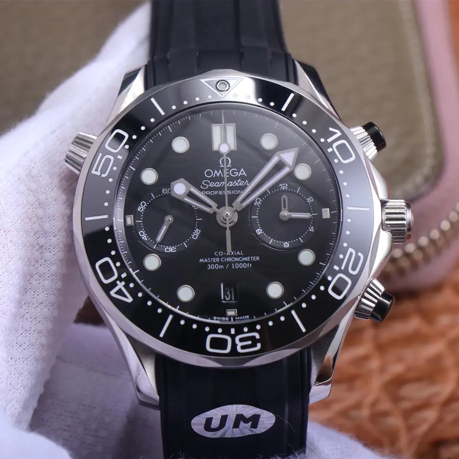 Omega's  Seamaster 300 1:1 Superclone