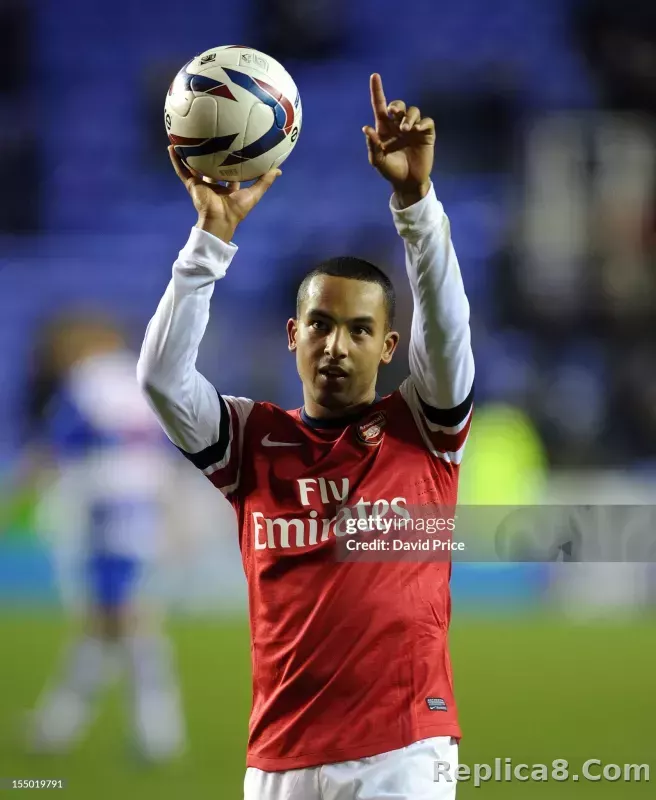 2012-13 Arsenal Home Retro Kit Vintage Shirt Player Edtion Long Sleeve - detail