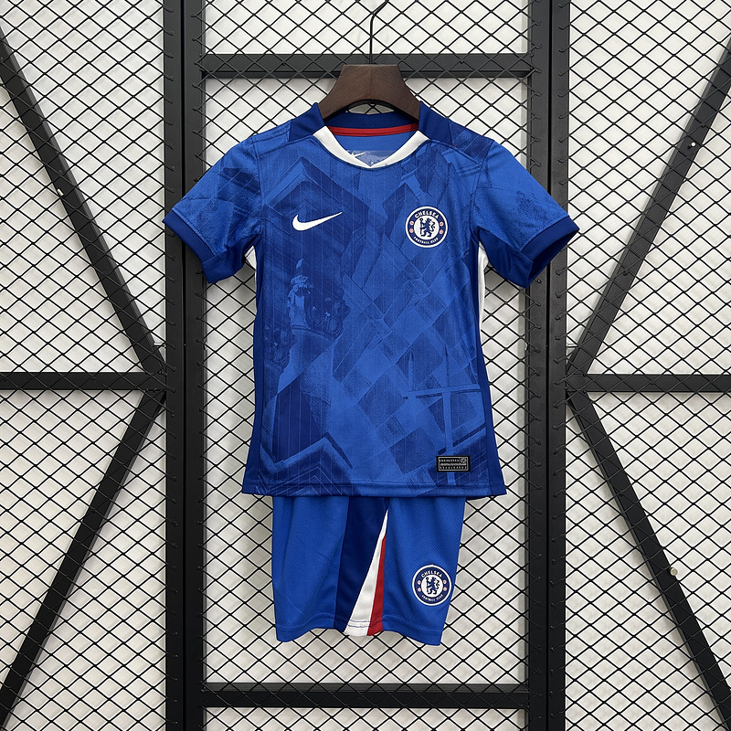 How to Style Your Chelsea 25-26 Chelsea Home Soccer Kids Kit Jersey+Shorts for Every Occasion