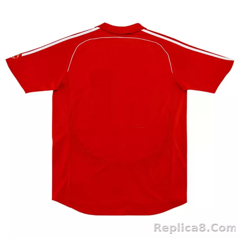 06-07 Liverpool Home Retro Jersey - detail