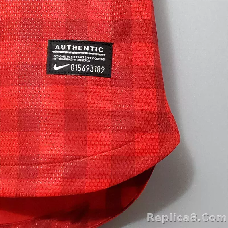 12-13 Manchester United Home Retro Jersey - detail