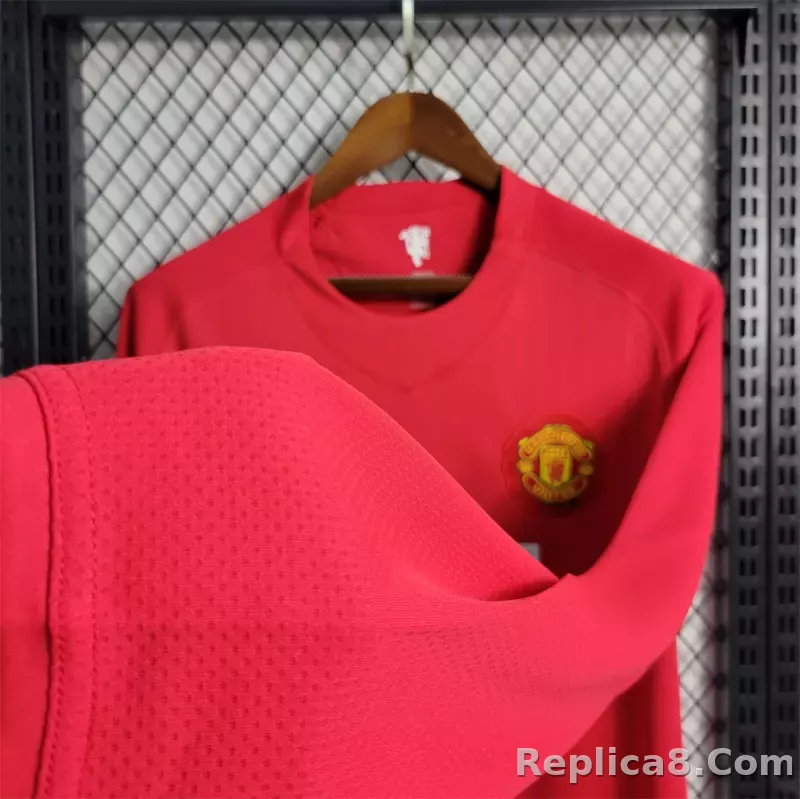 07-08 Manchester United Home Retro Jersey Long Sleeve - detail