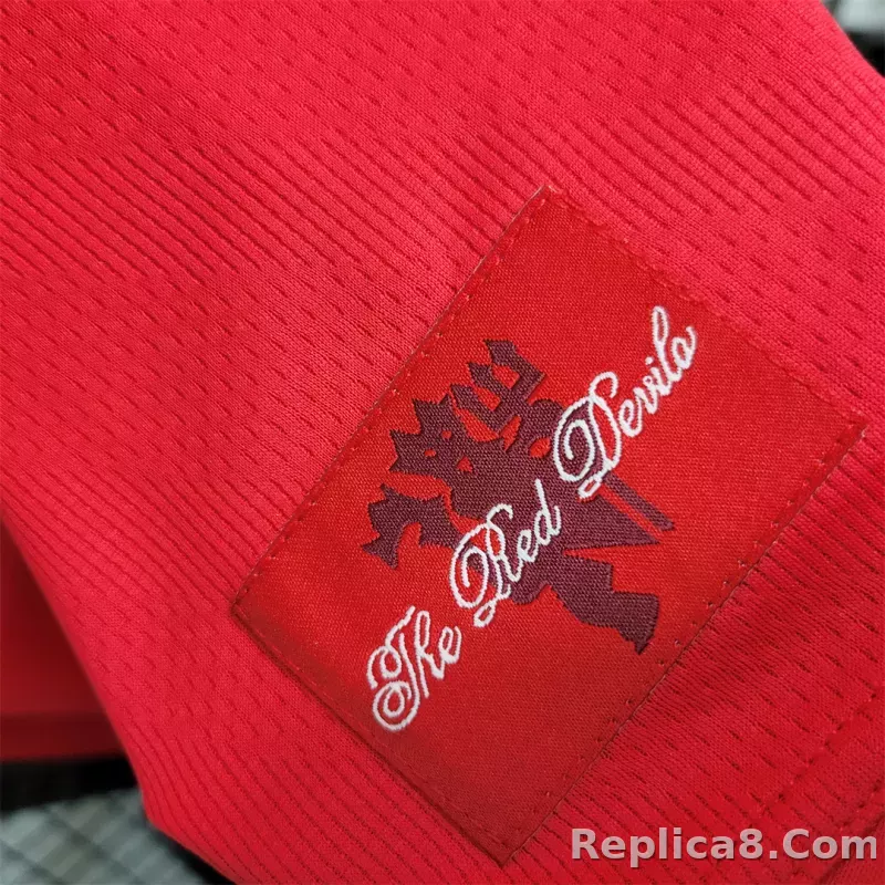 07-08 Manchester United Home Retro Jersey - detail