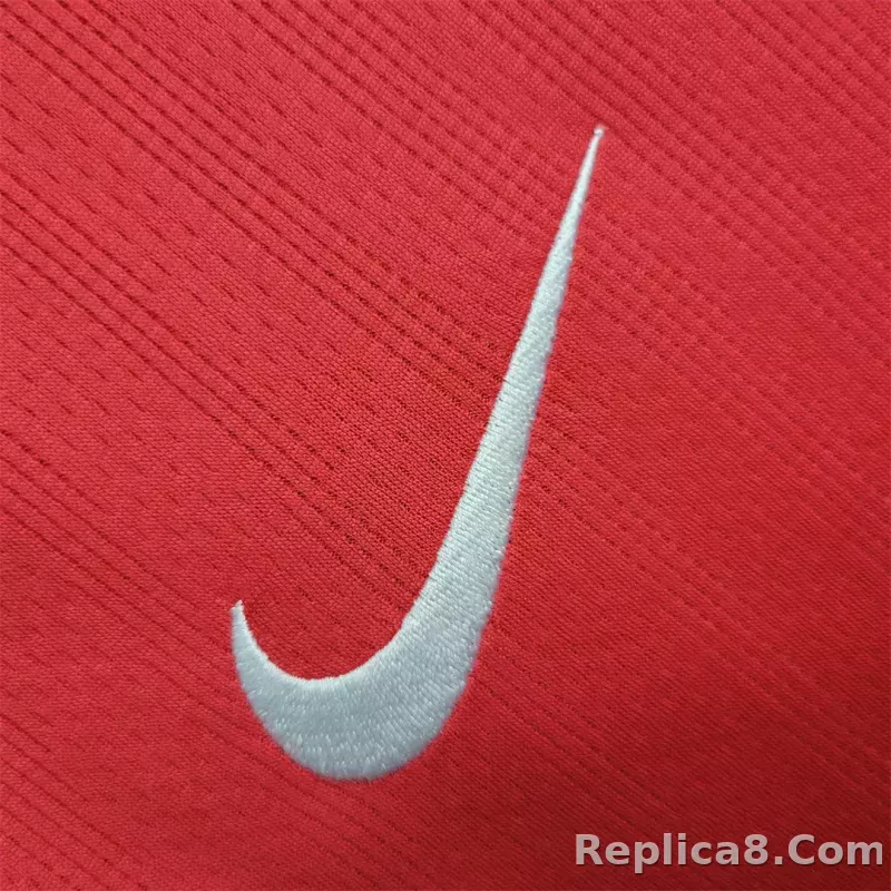 07-08 Manchester United Home Retro Jersey - detail