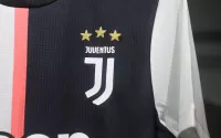 2019-20 Juventus Retro Jersey Home Player Edition - view 6