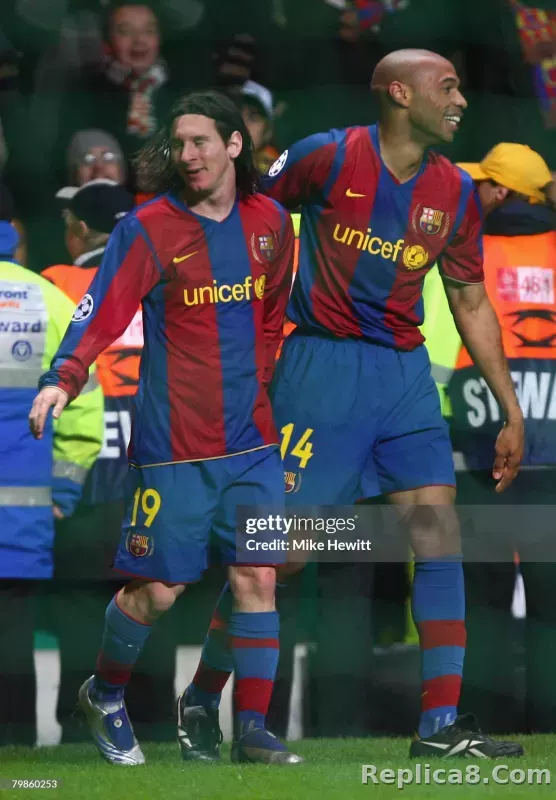 07-08 Barcelona Home Retro Jersey Player Edition - detail