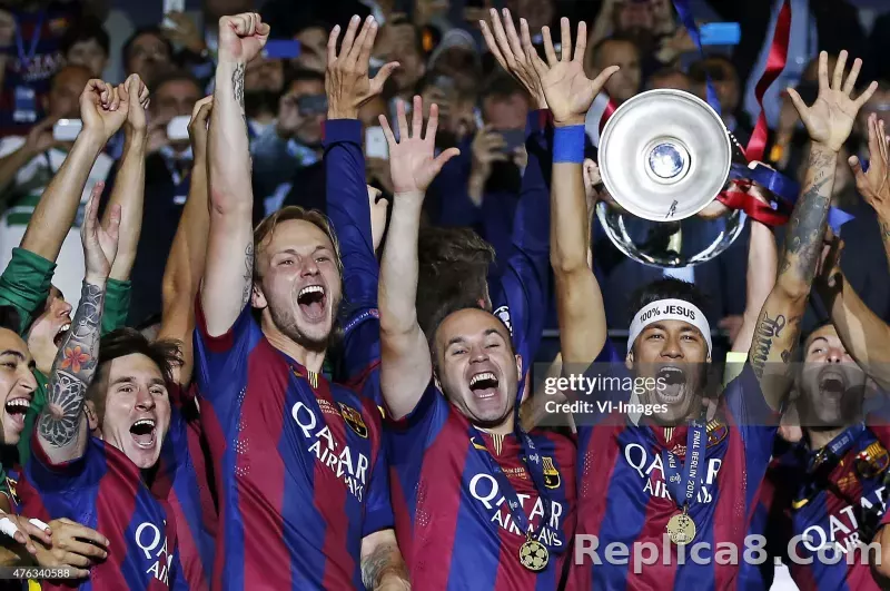 14-15 Barcelona Home Retro Jersey Player Version Long Sleeve - detail