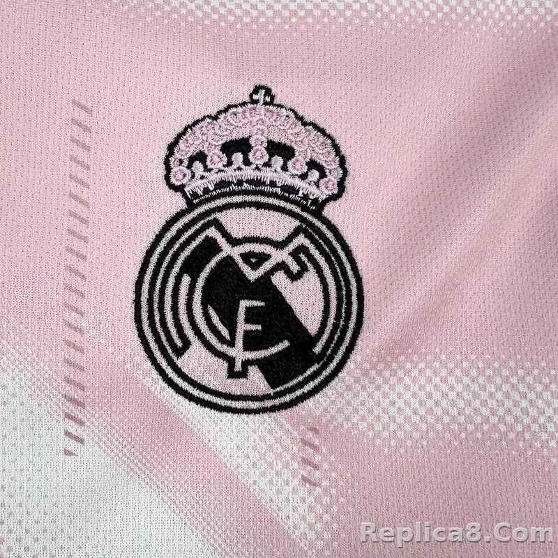 24-25 Real Madrid Soccer Jersey Pink White - detail