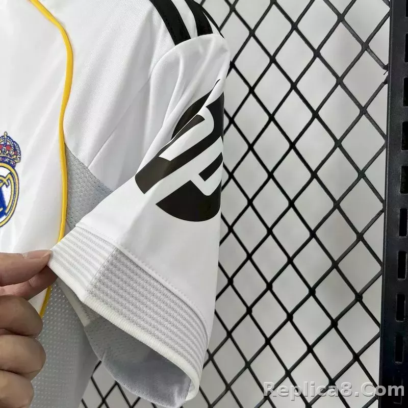 25-26 Real Madrid Home Soccer Jersey - detail