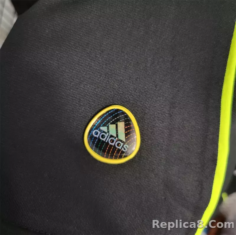 2010/11 Real Madrid Away Retro Jersey Long Sleeve - detail