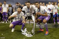 16-17 Real Madrid Home Retro Jersey Player Version - view 13