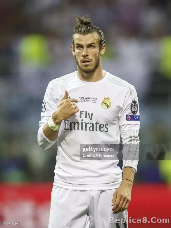 2015-16 Real Madrid Home Retro Jersey Player Version Long Sleeve - detail