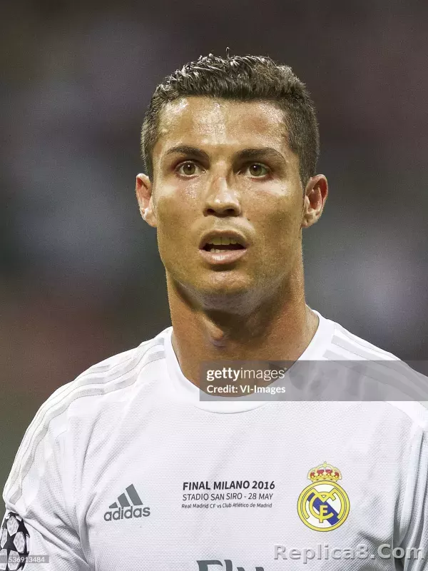 2015-16 Real Madrid Home Retro Jersey Player Version Long Sleeve - detail