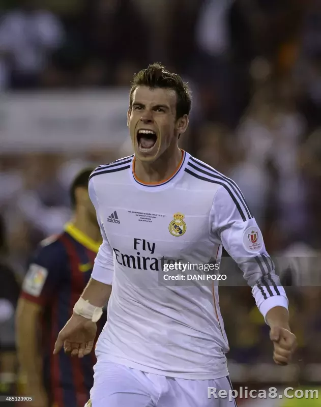2013/14 Real Madrid Home Retro Jersey Player Version Long Sleeve - detail