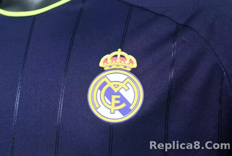 2012-13 Real Madrid Third Away Retro Jersey Player Version - detail