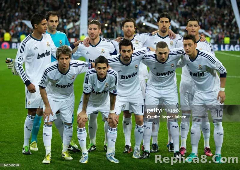2012/13 Real Madrid Home Retro Jersey Player Version - detail