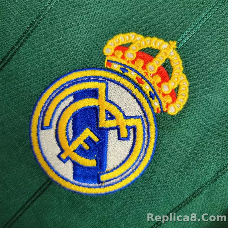 2012-13 Real Madrid Third Away Retro Jersey - detail