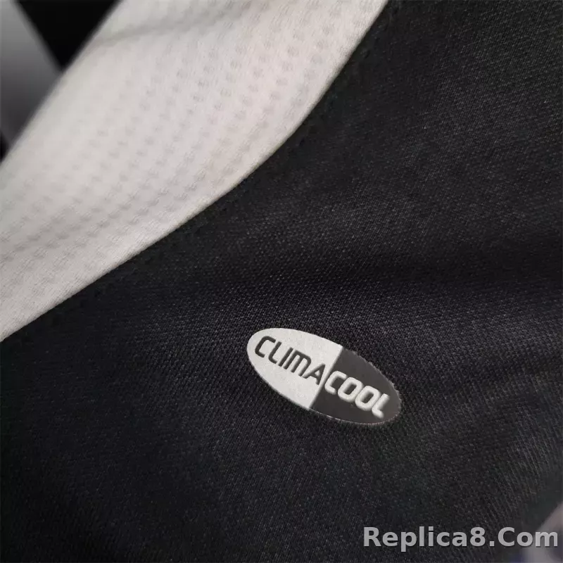 2006/07 Real Madrid Away Retro Jersey Long Sleeve - detail