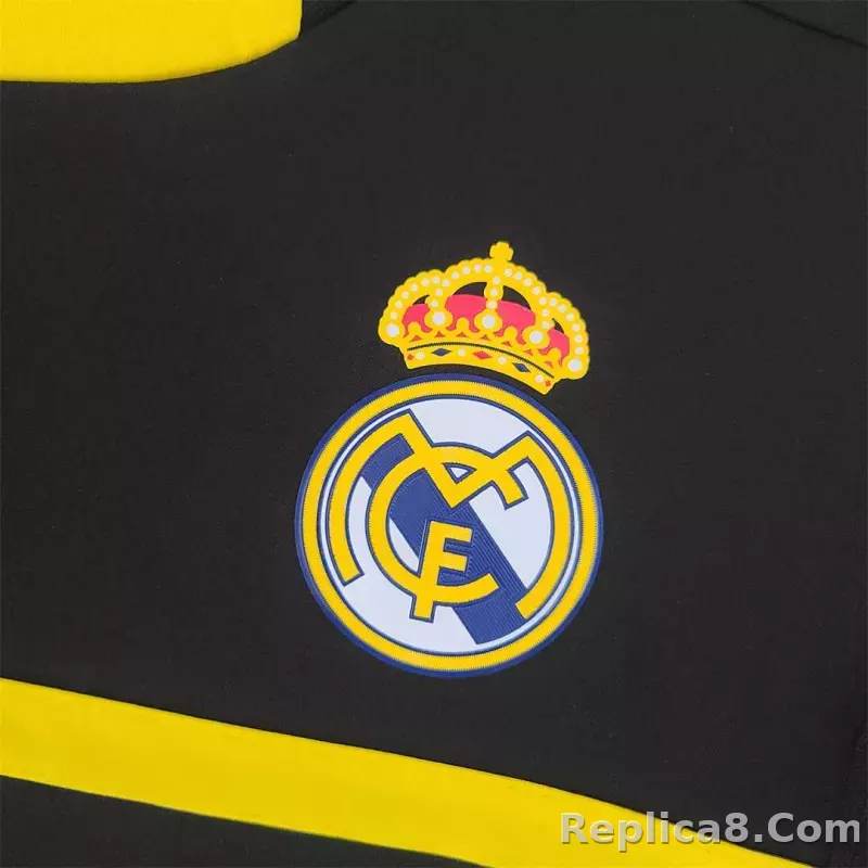 11-12 Real Madrid Away Retro Jersey Goalkeeper Black - detail