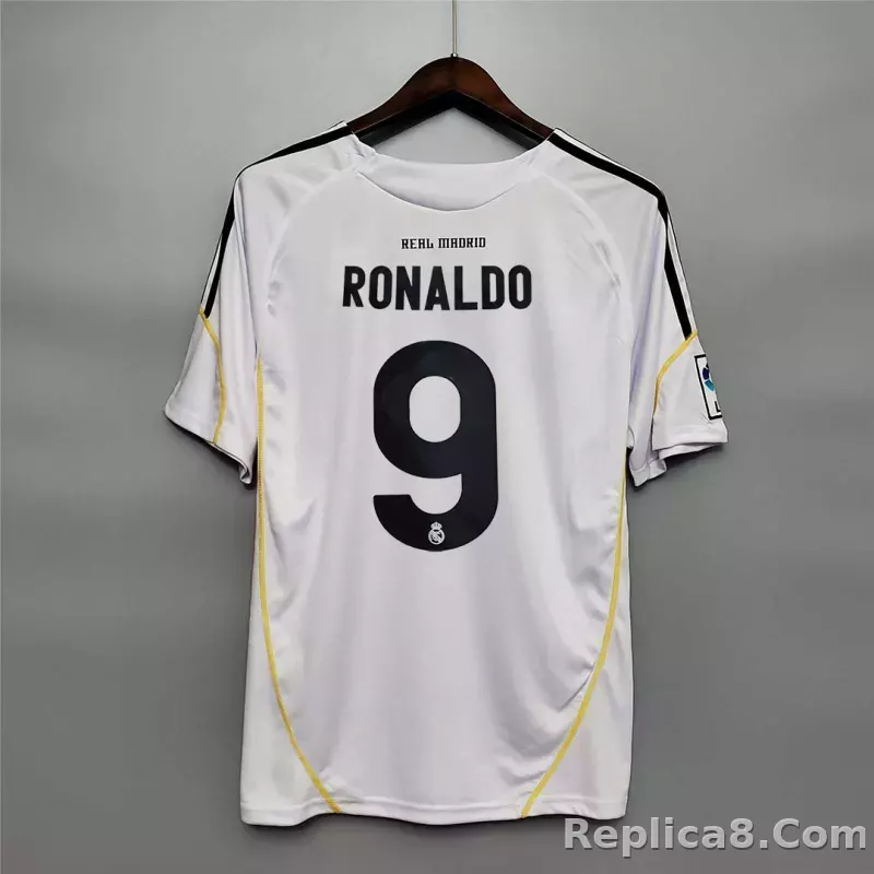 2009/10 Real Madrid Home Retro Jersey - detail