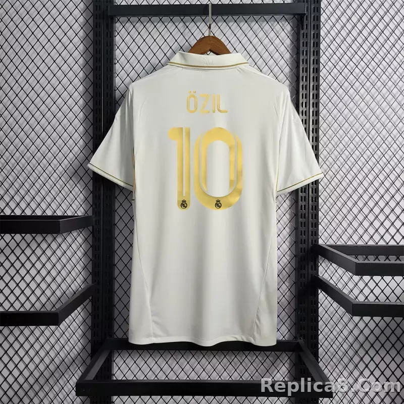 2011/12 Real Madrid Home Retro Jersey - detail