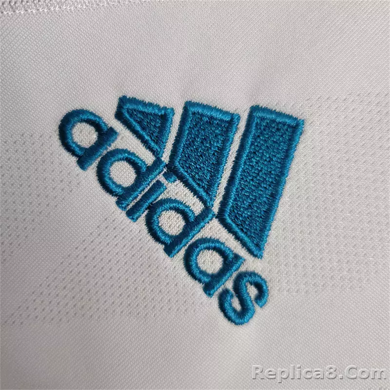 17-18 Real Madrid Home Retro Jersey Long Sleeve - detail