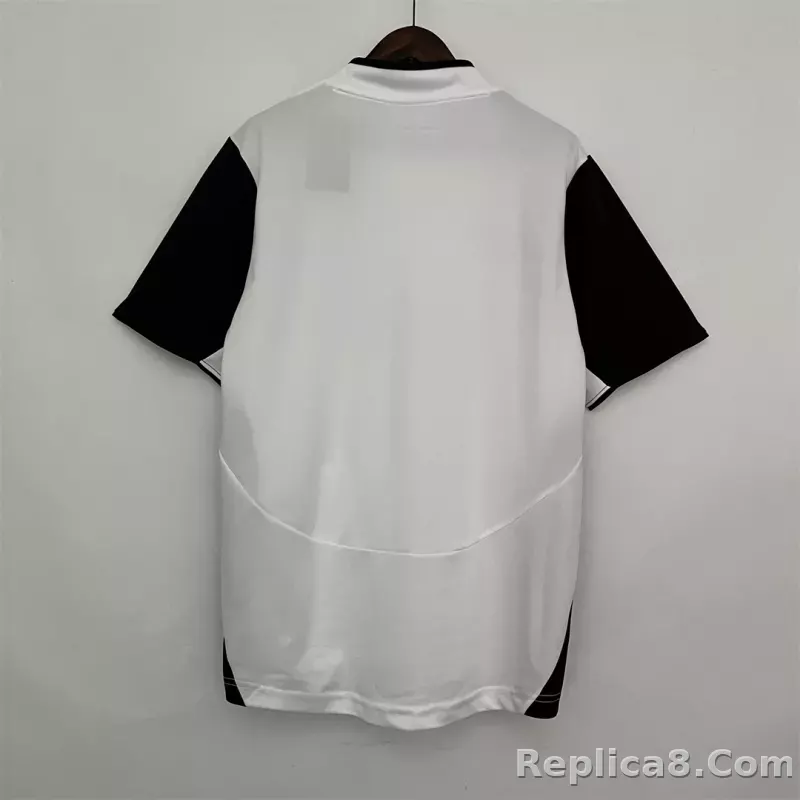 03-04 Valencia  Home Retro Football Jersey - detail