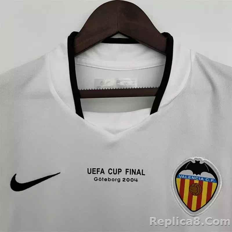 03-04 Valencia  Home Retro Football Jersey - detail
