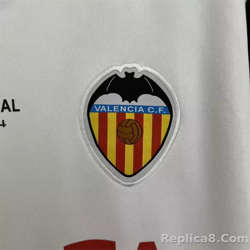 03-04 Valencia Home Retro Football Jersey - detail