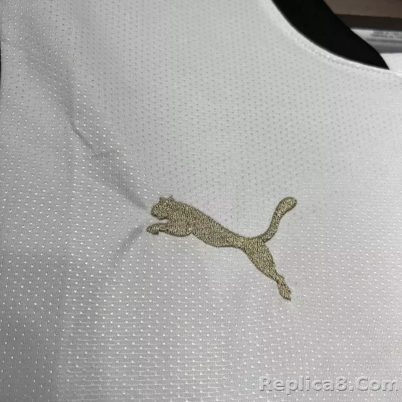 24-25 Valencia Home Football Jersey - detail
