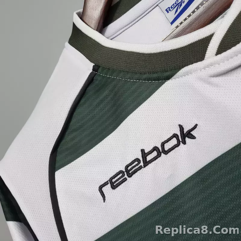 C.RONALDO #28 Sporting CP Home Retro Jersey 2002/03 - detail
