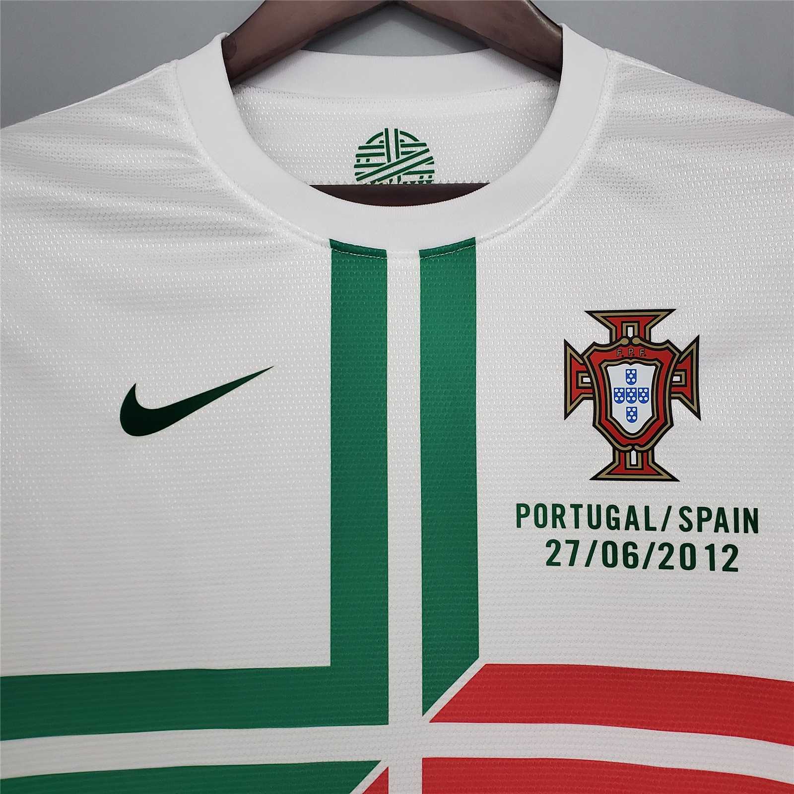 2012 Portugal Ronaldo #7  Euro Cup Away Retro Jersey - view 13