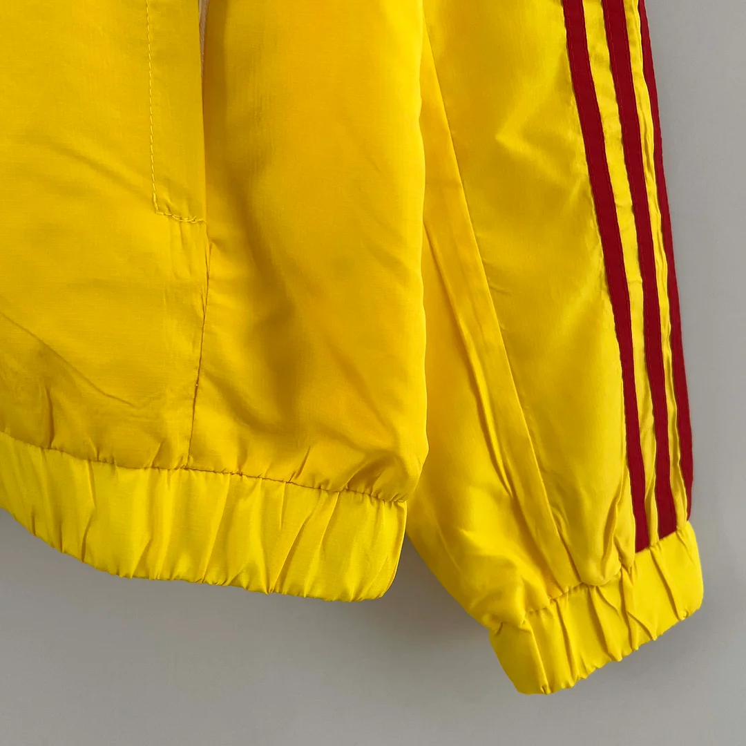 2023 Flamengo Windbreaker yellow Soccer Jersey 1:1 Thai Quality - gallery