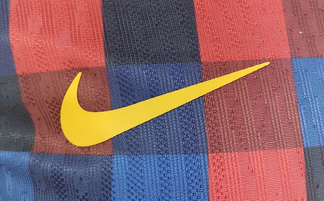 -27 Barcelona Pre-match Jersey