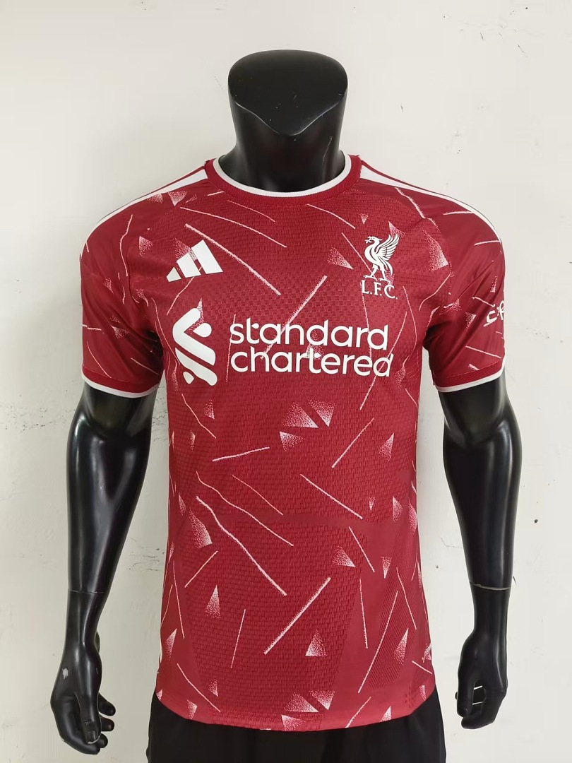 26-27LiverpoolHome 7