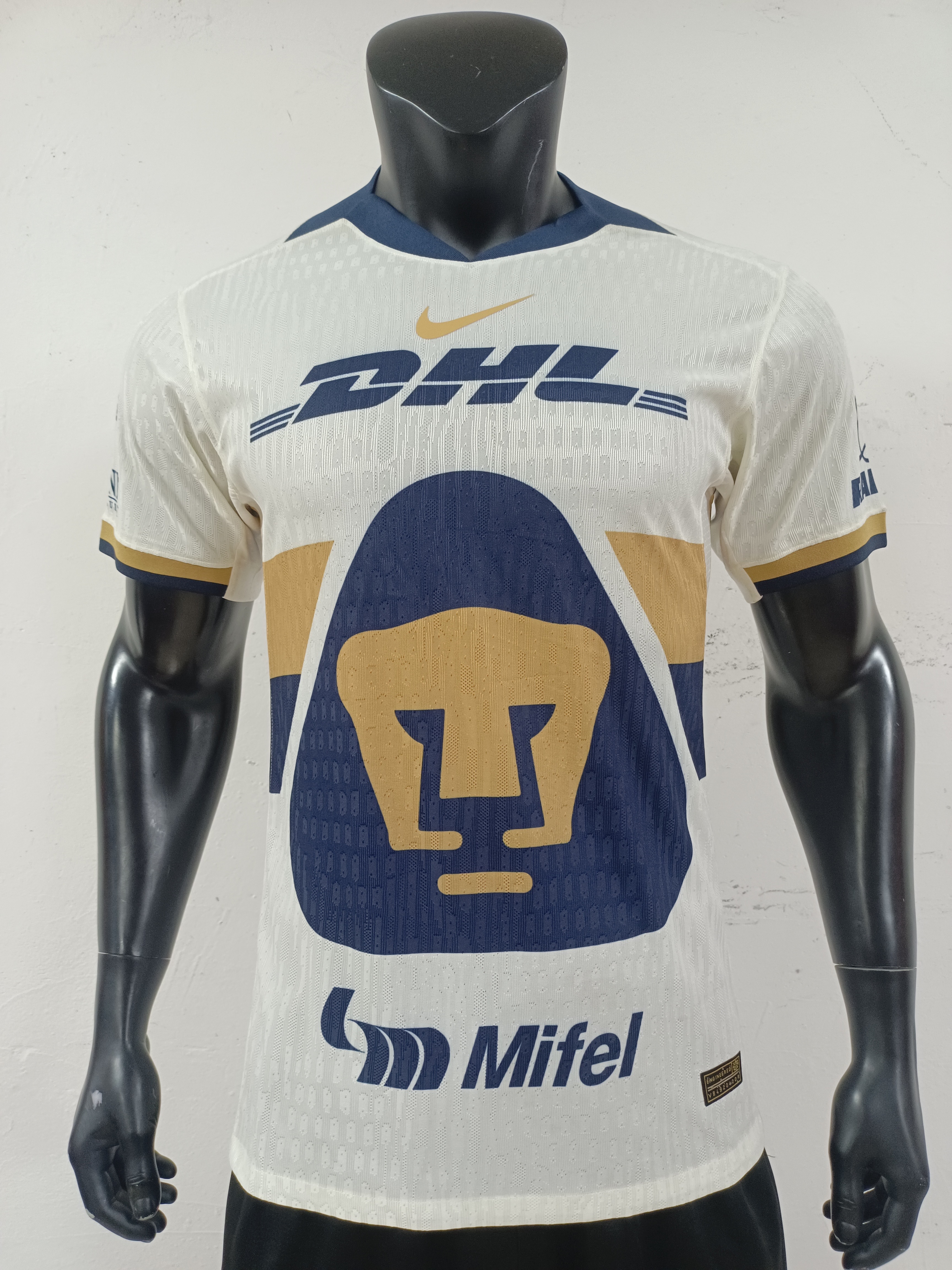 Pumas UNAM Home Jersey