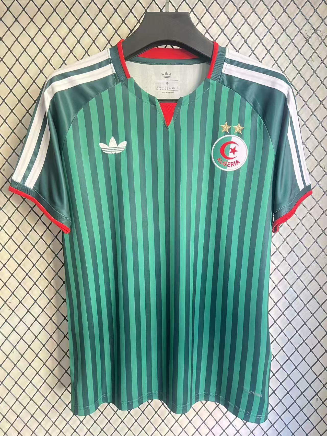 Green Algeria Away Jersey（Yellow色星星）