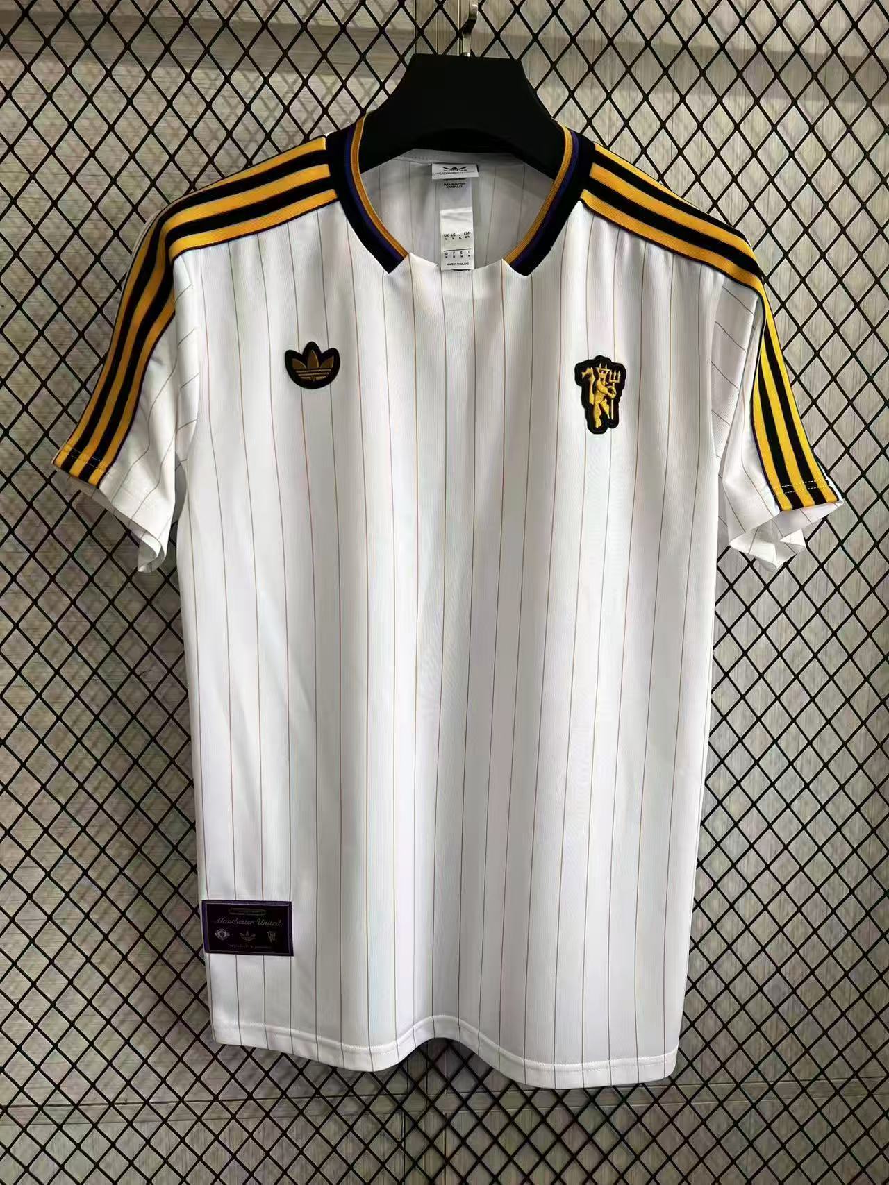 Manchester United Retro版 T-Shirt White