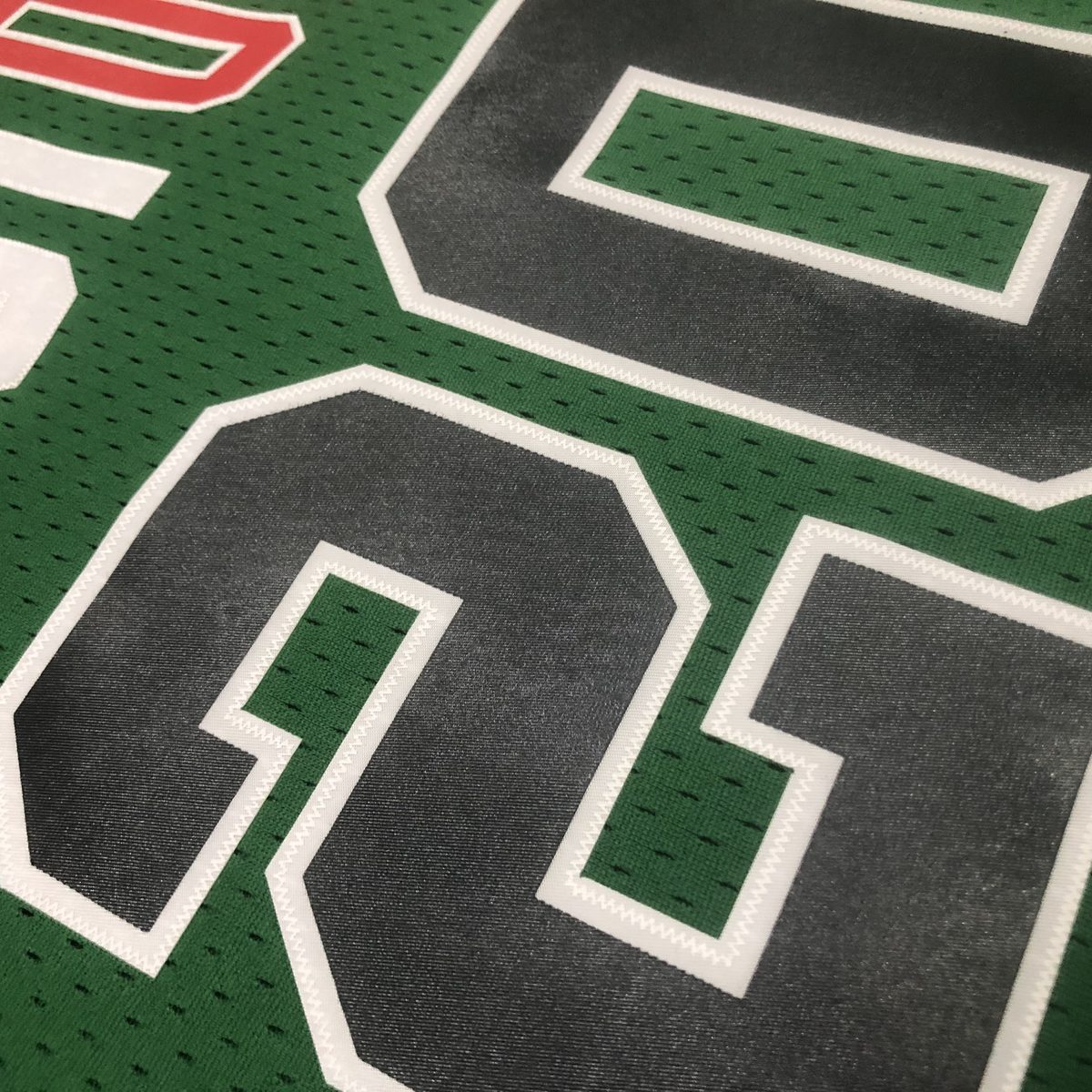 Boston Celtics Throwback Heat-Pressed Swingman Jersey Navy Ray Allen #20 - detail