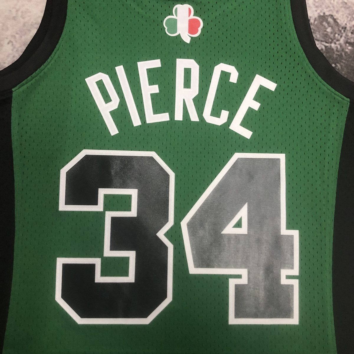 Swingsman Boston Celtics Italy Game Throwback Heat-Pressed Jersey #34 Paul Pierce - detail