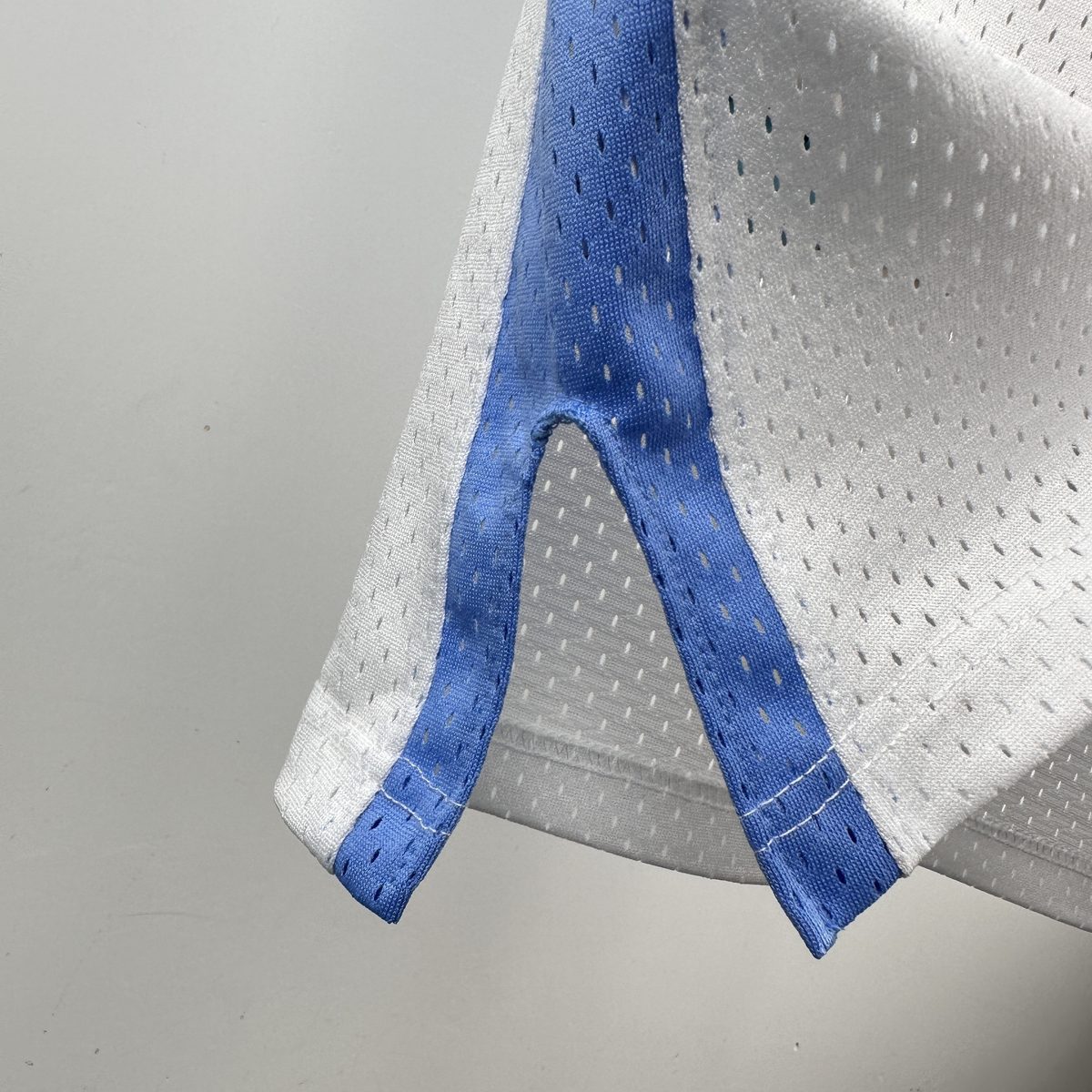UNC 1992-93 Season Throwback Heat-Pressed Jersey White #23 Jordan - detail