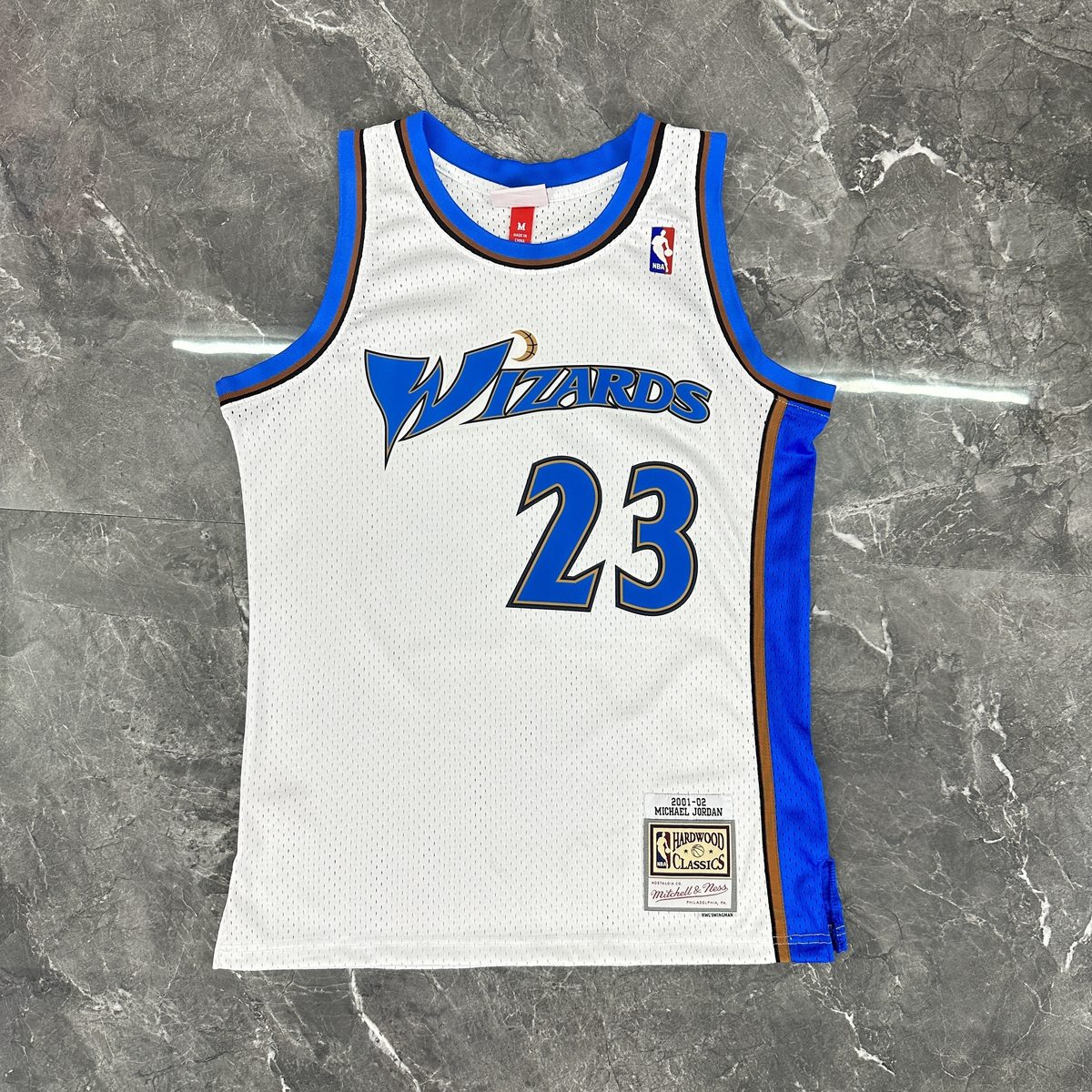 Washington Wizards 01/02 Season Throwback Jersey White #23 Jordan - detail