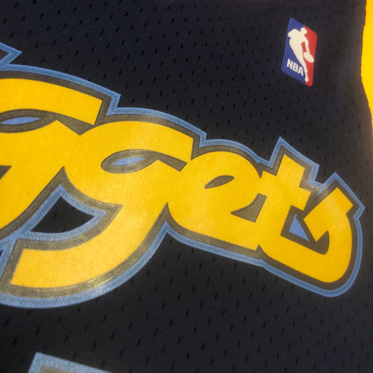 Denver Nuggets 2006-07 Season Swingman Throwback Jersey Navy #15 Carmelo Anthony - detail