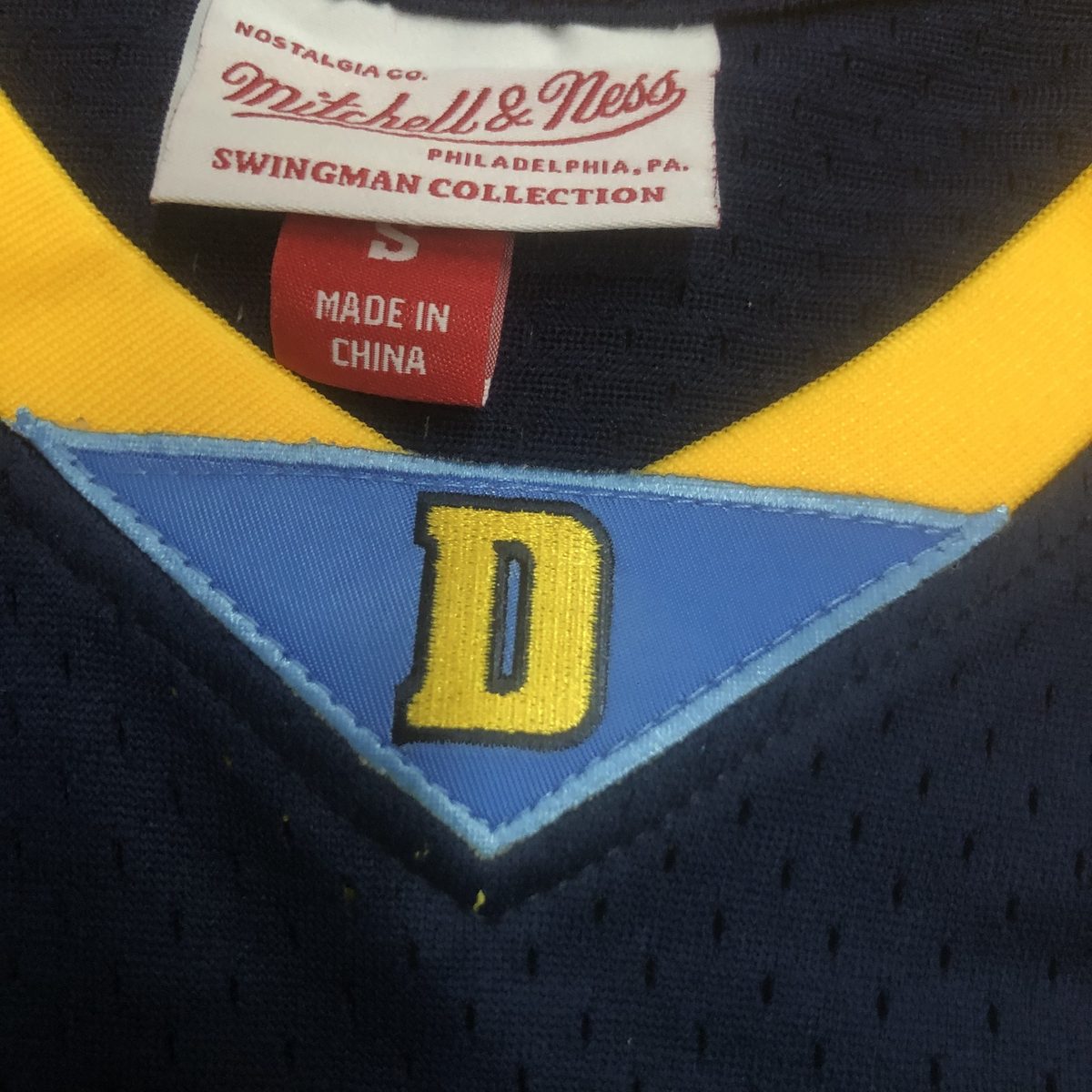 Denver Nuggets 2006-07 Throwback Jersey Heat-Pressed Swingman Navy #3 Allen Iverson - detail