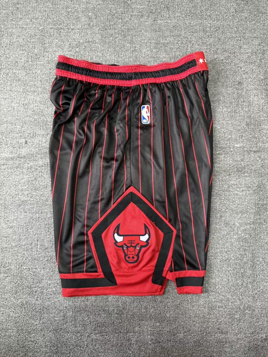 Chicago Bulls 2026-27 Season Statement Striped Red Shorts - detail