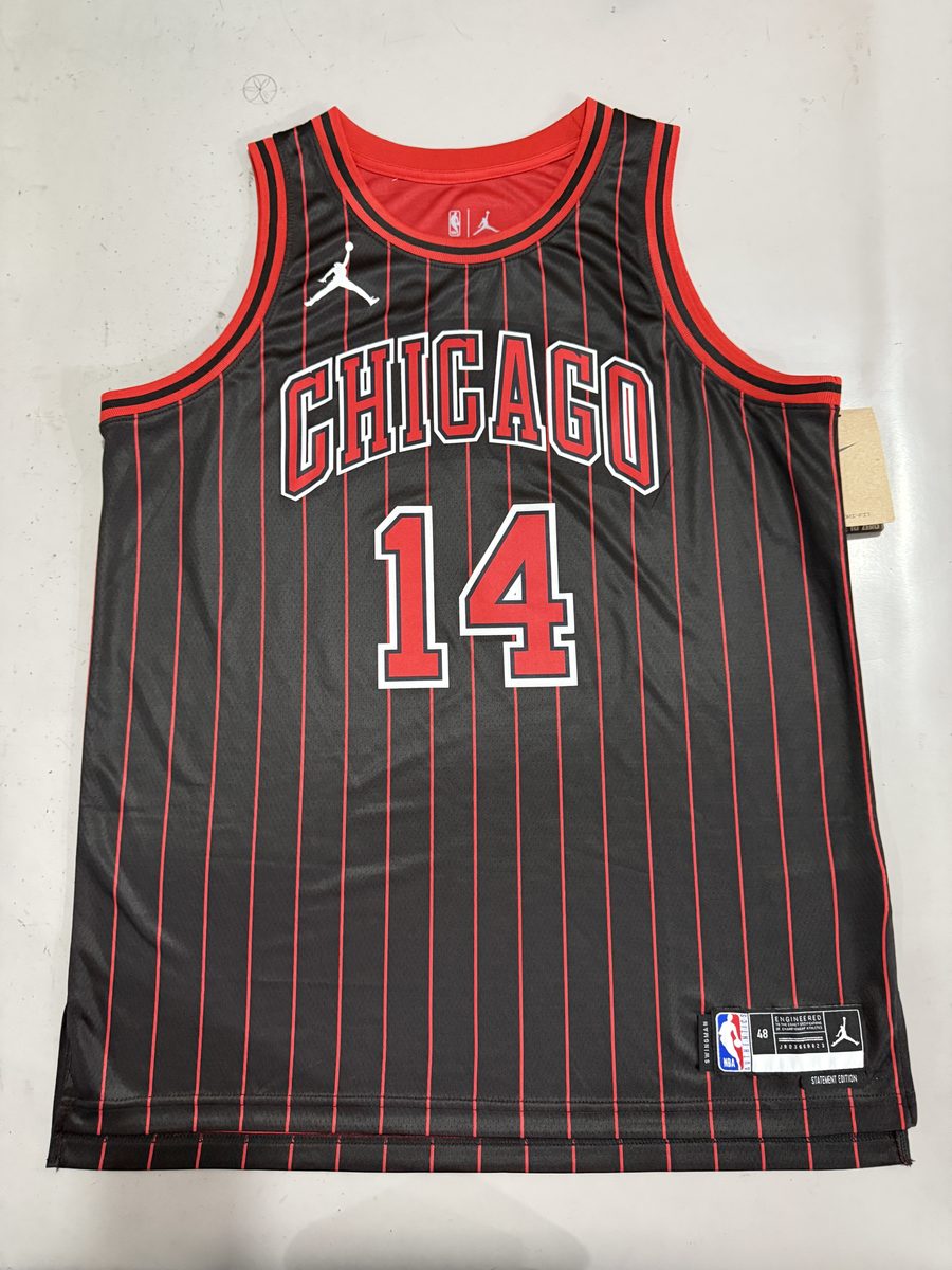 Chicago Bulls 2026-27 Season Statement Stripe Red Shorts - detail