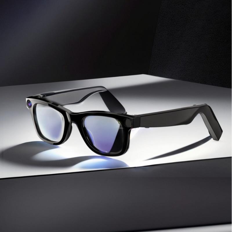 The new AI glasses feature anti-shake, photo and video taking, intelligent voice translation, and all-object recognition